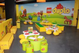 LEGO Fan Factory | Centro Comercial Aqua Multiespacio
