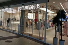 Stradivarius | Centro Comercial Aqua Multiespacio